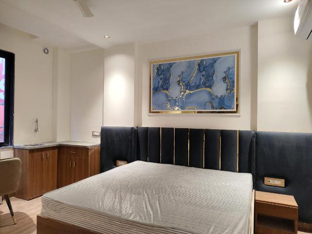 1 RK Apartment in Mahipalpur for rent New Delhi. The reference number is 21374486