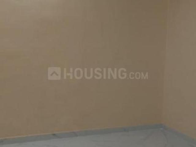 1 RK Apartment in Malad West for rent Mumbai. The reference number is 20563298