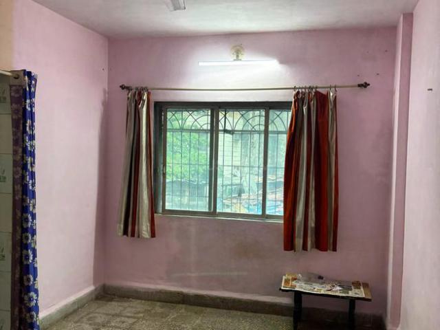 1 RK Apartment in Malad West for rent Mumbai. The reference number is 21128517