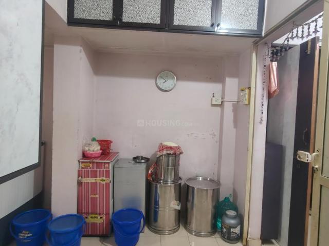 1 RK Apartment in Malad East for rent Mumbai. The reference number is 21362515