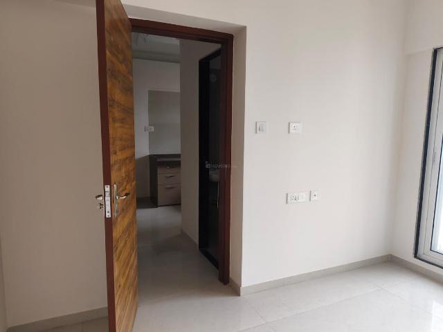 1 RK Apartment in Malad East for resale Mumbai. The reference number is 20863614