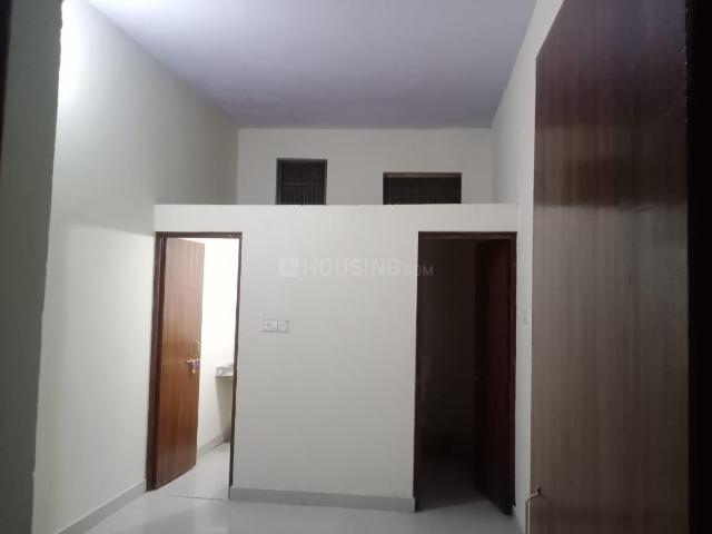 1 RK Apartment in Masani for rent Mathura. The reference number is 20997818