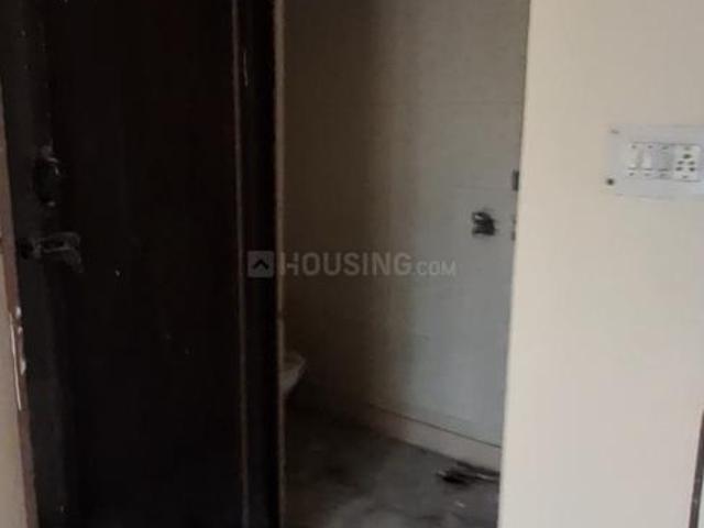 1 RK Apartment in Mayur Vihar Phase 1 for rent New Delhi. The reference number is 21130147