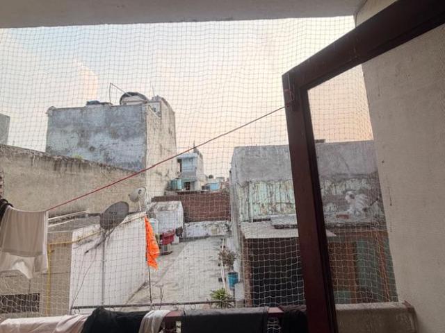 1 RK Apartment in Mayur Vihar Phase 1 for rent New Delhi. The reference number is 21292257