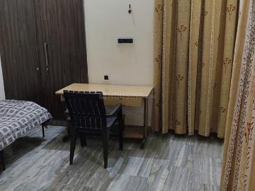 1 RK Apartment in Model Town for rent Yamuna Nagar. The reference number is 19973927