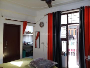 1 RK Apartment in Munirka for rent New Delhi. The reference number is 8182851