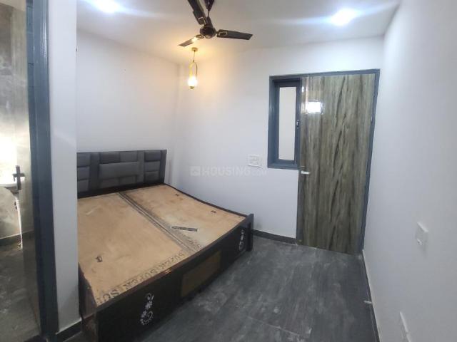 1 RK Apartment in Mukherjee Nagar for rent New Delhi. The reference number is 11659477