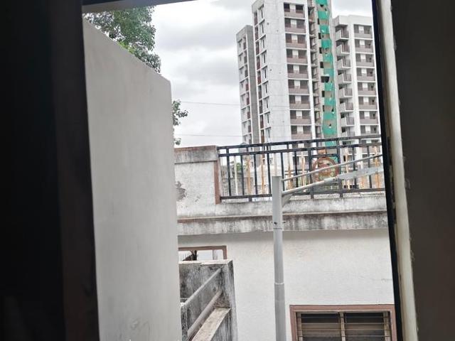 1 RK Apartment in New Ranip for rent Ahmedabad. The reference number is 21025501
