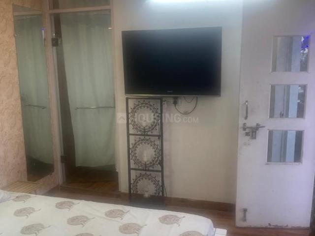 1 RK Apartment in Paschim Vihar for rent New Delhi. The reference number is 20467375