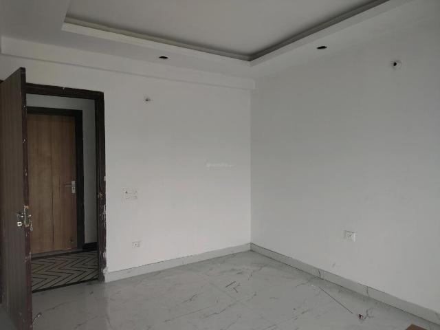 1 RK Apartment in Phi IV for resale Greater Noida. The reference number is 21171416