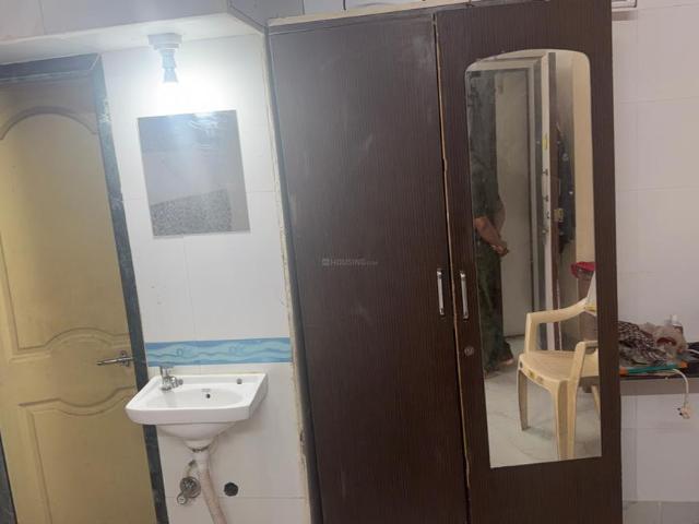 1 RK Apartment in Powai for rent Mumbai. The reference number is 21151519