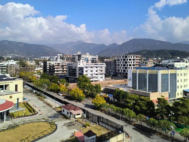 1 RK Apartment in Sahastradhara Road for resale Dehradun. The reference number is 16185197