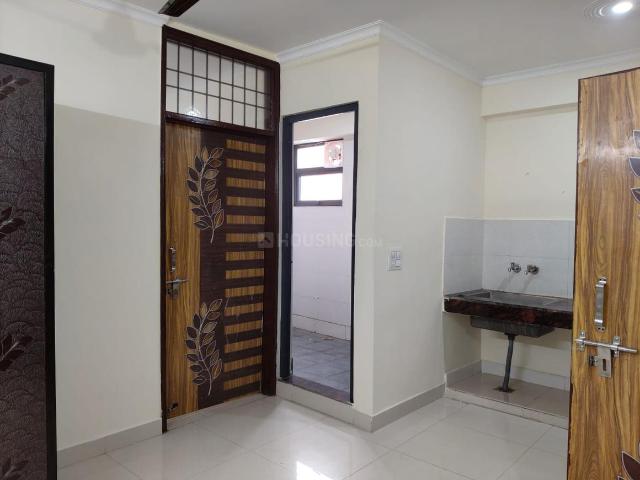 1 RK Apartment in Sarita Vihar for rent New Delhi. The reference number is 21164325