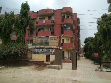 1 RK Apartment in Sector 10A for resale Gurgaon. The reference number is 20411415