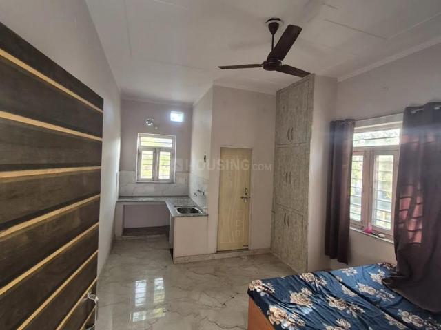 1 RK Apartment in Sector 11 for rent Noida. The reference number is 21346602