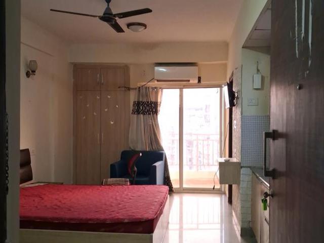 1 RK Apartment in Sector 137 for rent Noida. The reference number is 18663774
