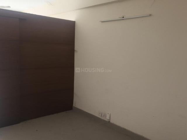 1 RK Apartment in Sector 143 for rent Noida. The reference number is 19275061