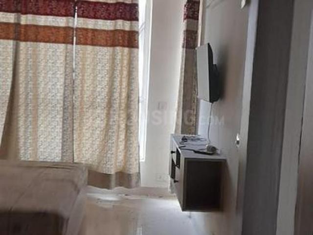 1 RK Apartment in Sector 143 for rent Noida. The reference number is 7973341