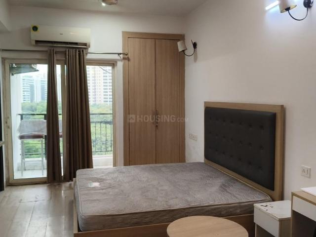 1 RK Apartment in Sector 168 for rent Noida. The reference number is 21191132