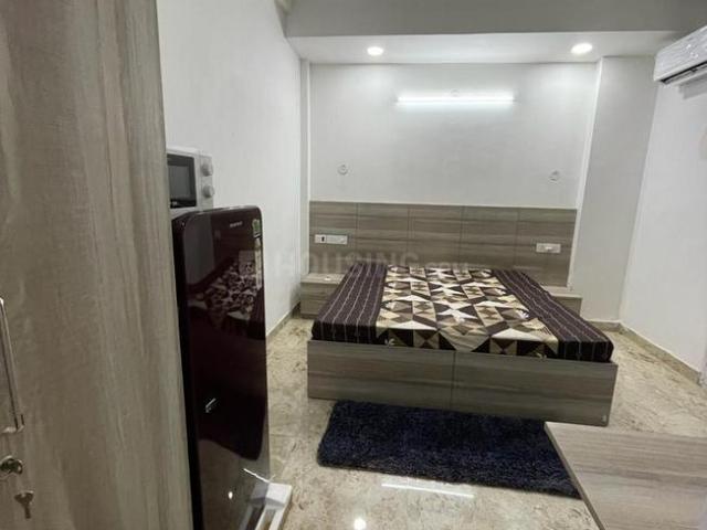 1 RK Apartment in Sector 17 for rent Gurgaon. The reference number is 21072513