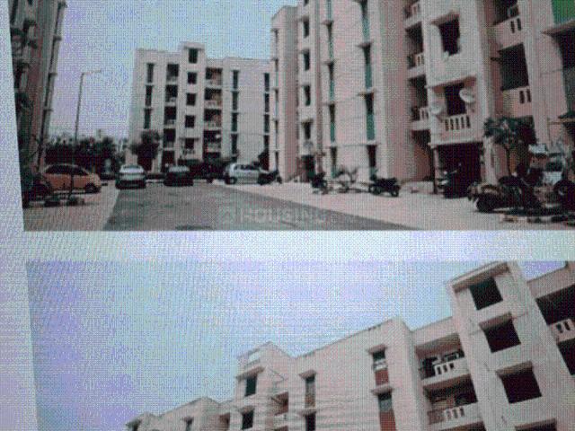 1 RK Apartment in Sector 34 Rohini for rent New Delhi. The reference number is 18545842