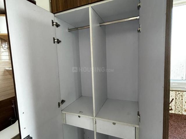 1 RK Apartment in Sector 43 for rent Gurgaon. The reference number is 21271919