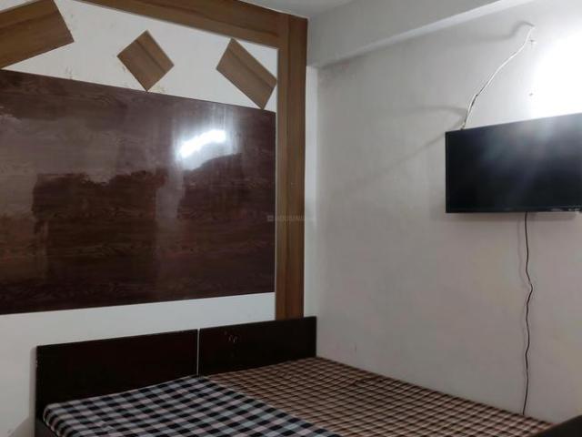 1 RK Apartment in Sector 52 for rent Gurgaon. The reference number is 19767846