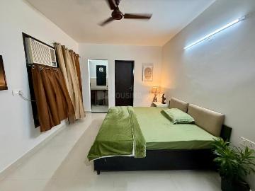 1 RK Apartment in Sector 52 for rent Gurgaon. The reference number is 20420208