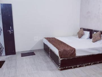 1 RK Apartment in Sector 52 for rent Gurgaon. The reference number is 20551349