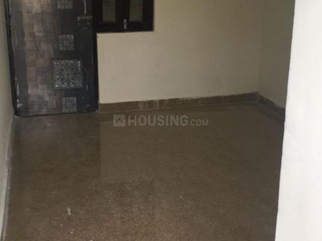 1 RK Apartment in Sector 62 for rent Noida. The reference number is 18083997