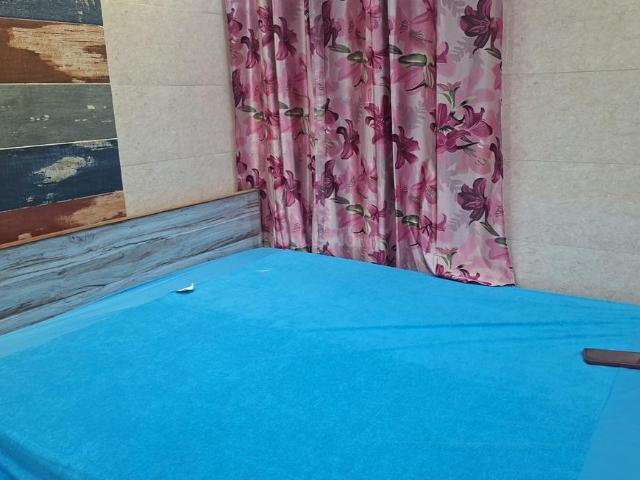 1 RK Apartment in Sector 62 for resale Gurgaon. The reference number is 20303360