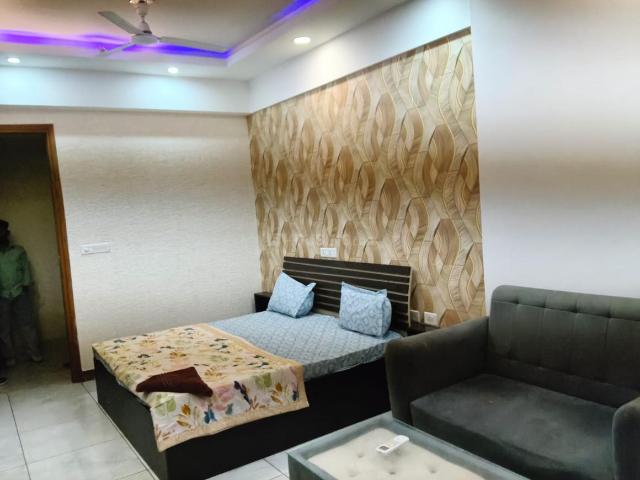1 RK Apartment in Sector 74 for rent Noida. The reference number is 20827661