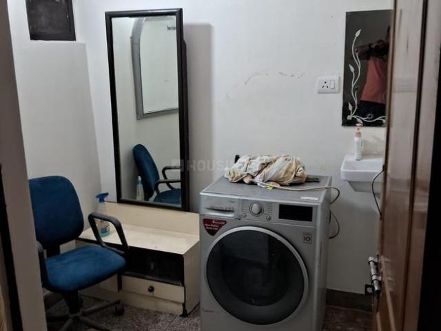1 RK Apartment in Shalimar Bagh for resale New Delhi. The reference number is 20932076