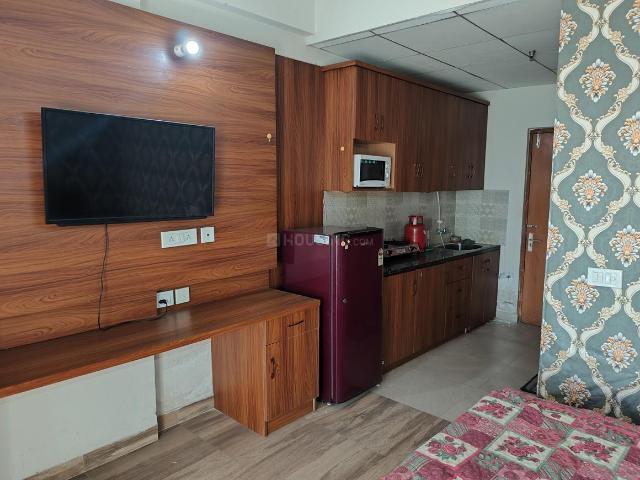 1 RK Apartment in Surajpur for rent Greater Noida. The reference number is 16986474