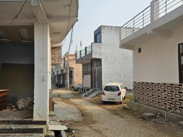 1 RK Duplex in Lal Kuan for resale Ghaziabad. The reference number is 21334956