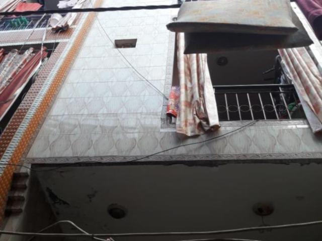 1 RK Duplex in Sarai Rohilla for resale New Delhi. The reference number is 19963378