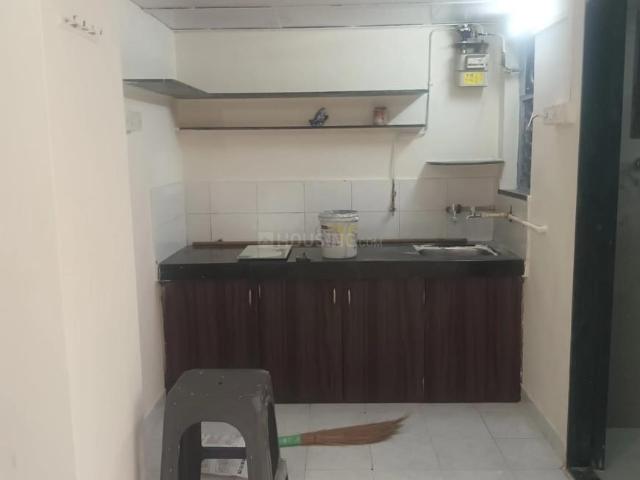 1 RK Farm House in Malad West for rent Mumbai. The reference number is 21042432