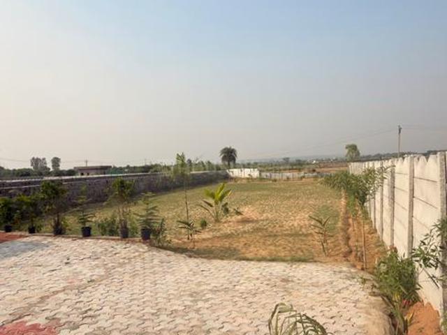 1 RK Farm House in Sector 35 for resale Sohna. The reference number is 21172953