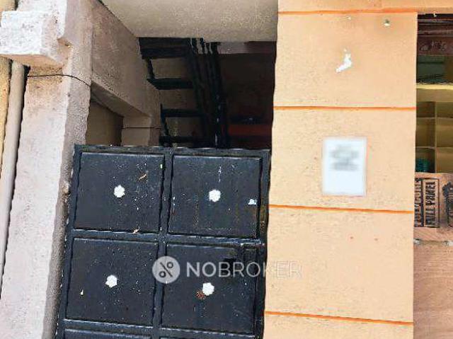 1 RK Flat for Lease In Basaweshwara Nagar