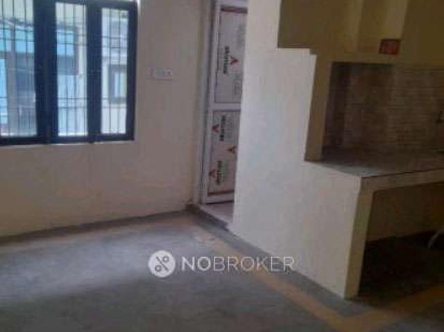 1 RK Flat for Rent In Gaur City 2