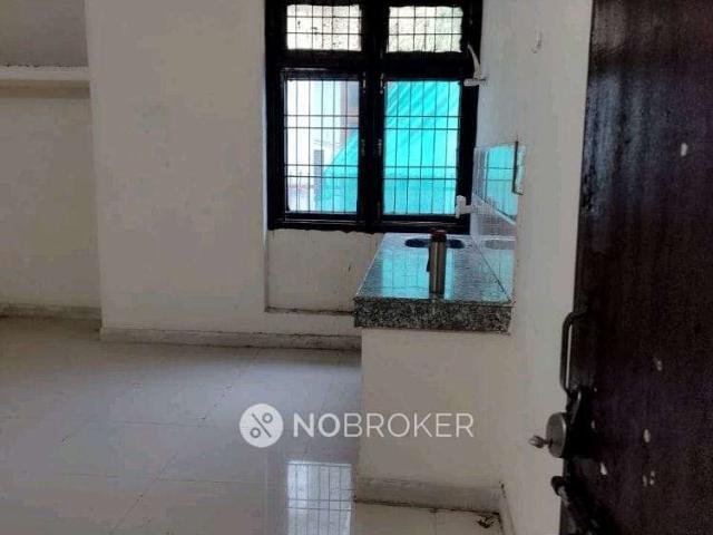 1 RK Flat for Rent In Gamma 1