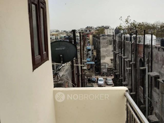 1 RK Flat for Rent In Jasola Vihar