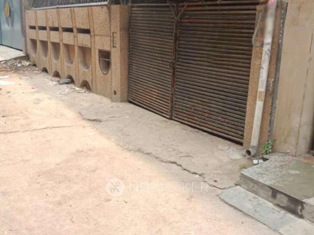 1 RK Flat for Rent In Mukherjee Nagar