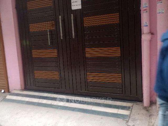 1 RK Flat for Rent In Sagar Pur