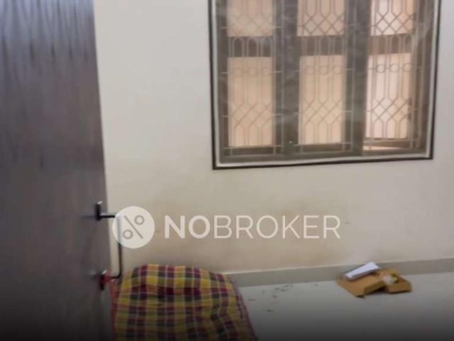 1 RK Flat for Rent In Saraswatipuram