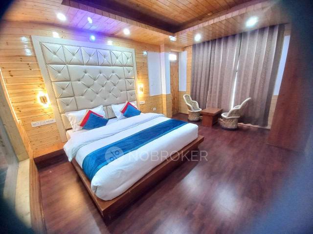 1 RK Flat for Rent In Sector 122