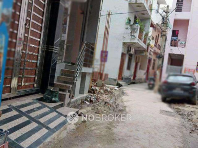 1 RK Flat for Rent In Sector 130