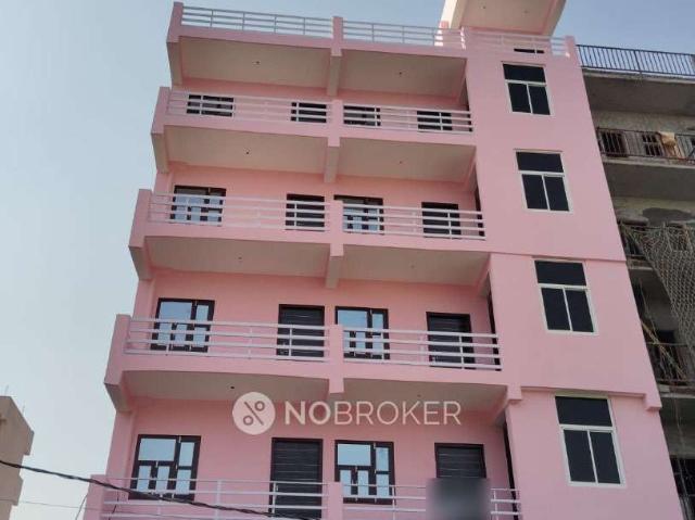 1 RK Flat for Rent In Sector 134