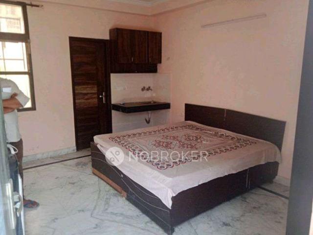 1 RK Flat for Rent In Sector 27