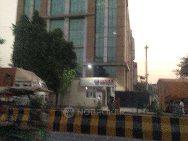 1 RK Flat for Rent In Sector 58